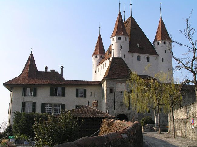 thun_gruyeres_laussane_neuchatel_soloturn070