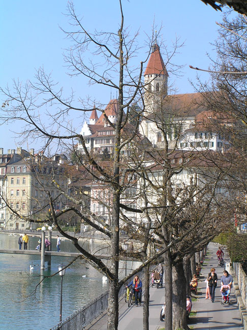 thun_gruyeres_laussane_neuchatel_soloturn081
