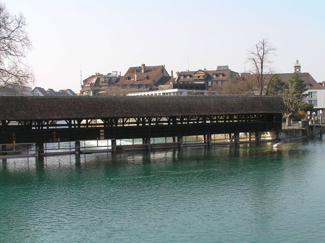 thun_gruyeres_laussane_neuchatel_soloturn082