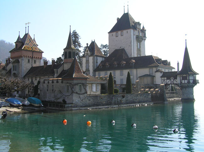 thun_gruyeres_laussane_neuchatel_soloturn091